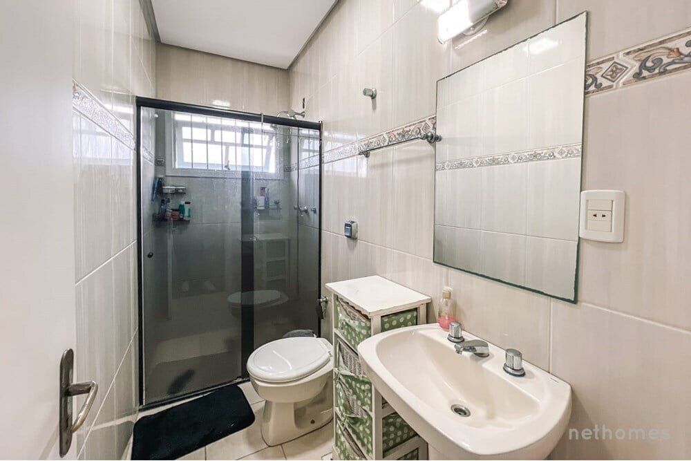 Casa à venda com 4 quartos, 300m² - Foto 4