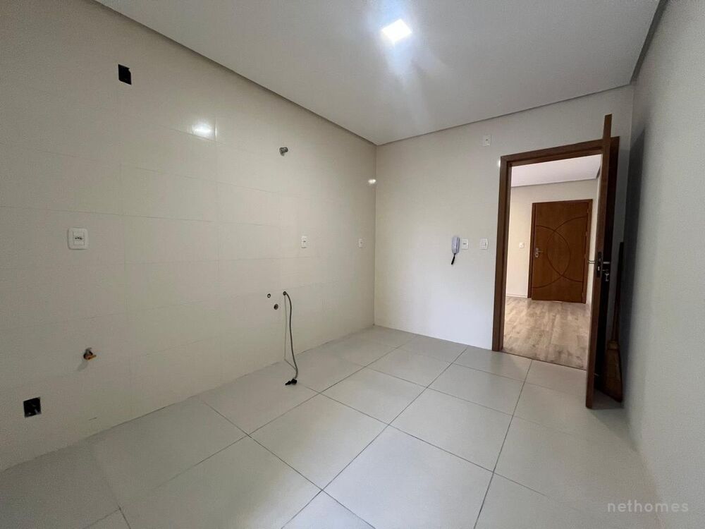 Apartamento Lançamentos com 3 quartos, 100m² - Foto 2