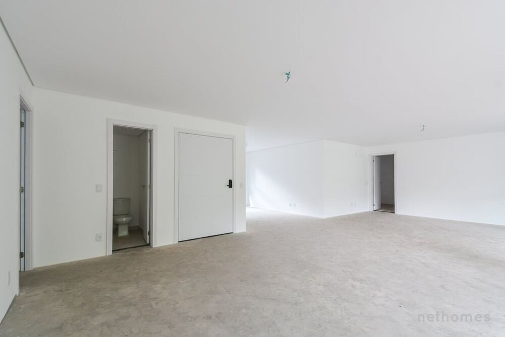 Apartamento à venda com 4 quartos, 274m² - Foto 1