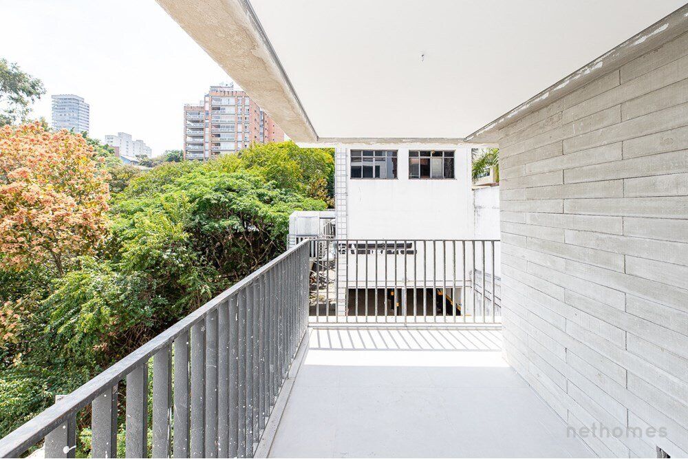 Cobertura à venda com 2 quartos, 119m² - Foto 4