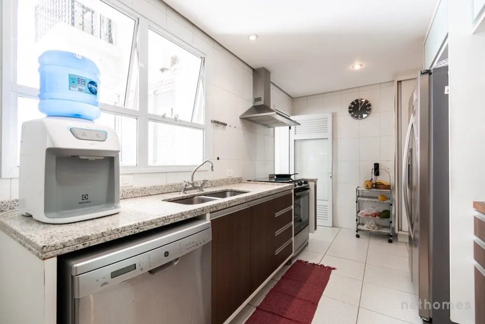 Apartamento, 4 quartos, 216 m² - Foto 3