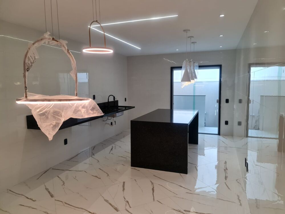 Casa à venda com 2 quartos, 180 - Foto 5