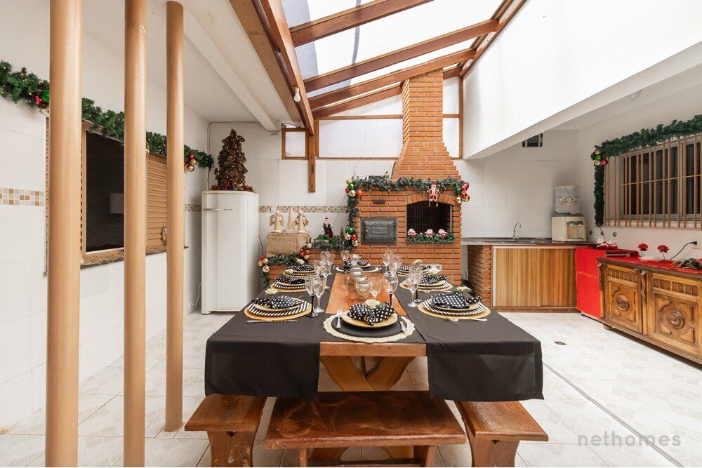 Casa, 3 quartos, 200 m² - Foto 3