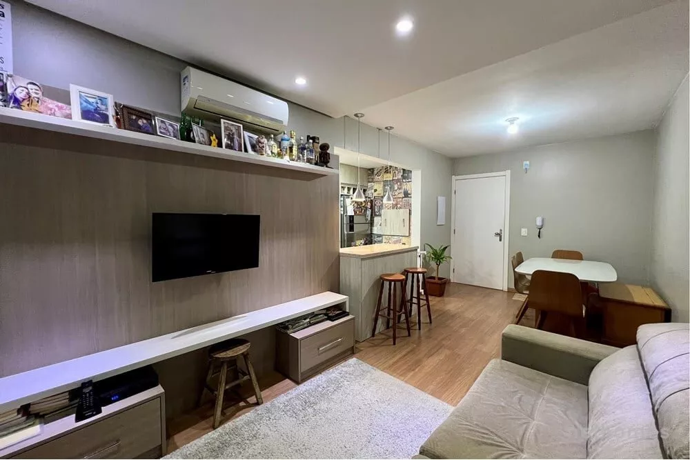 Apartamento à venda com 2 quartos, 62m² - Foto 3