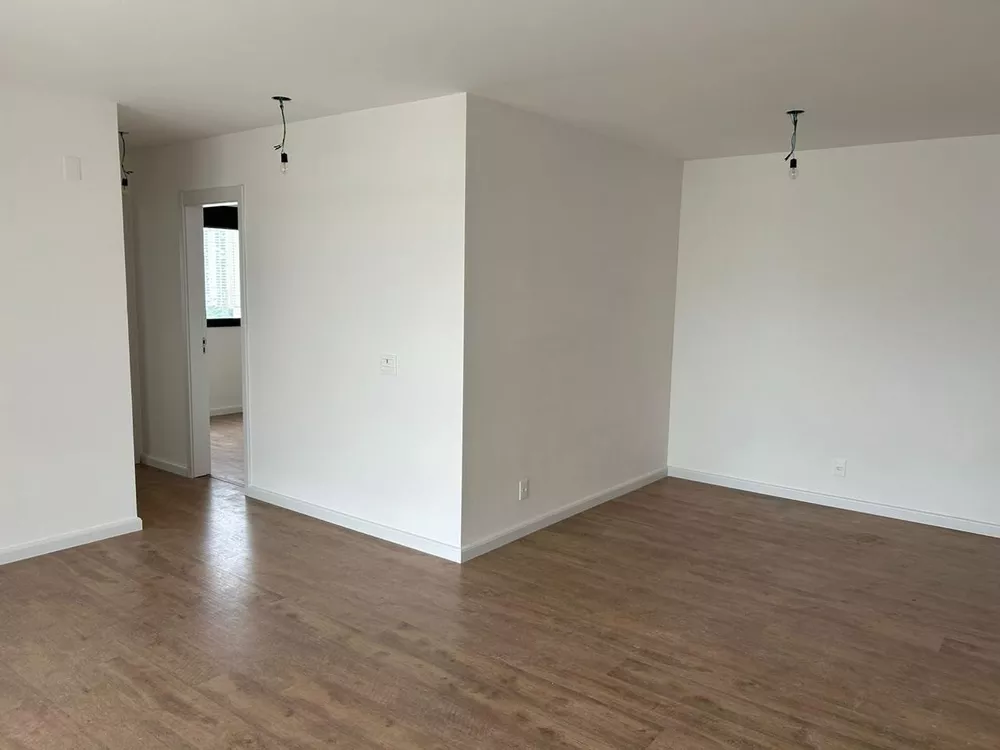 Apartamento à venda com 3 quartos, 119m² - Foto 7