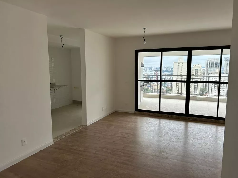 Apartamento à venda com 3 quartos, 119m² - Foto 1