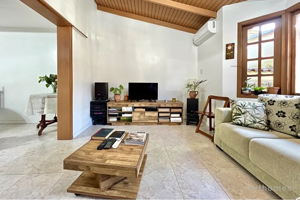 Casa, 3 quartos, 262 m² - Foto 6