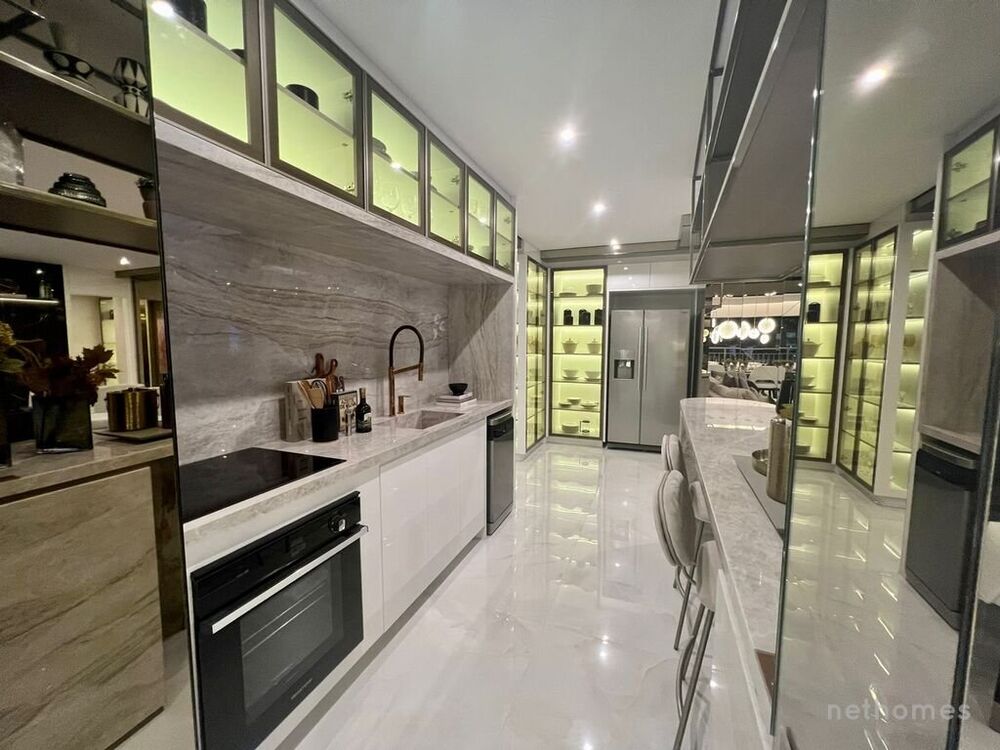 Apartamento Lançamentos com 4 quartos, 162m² - Foto 3