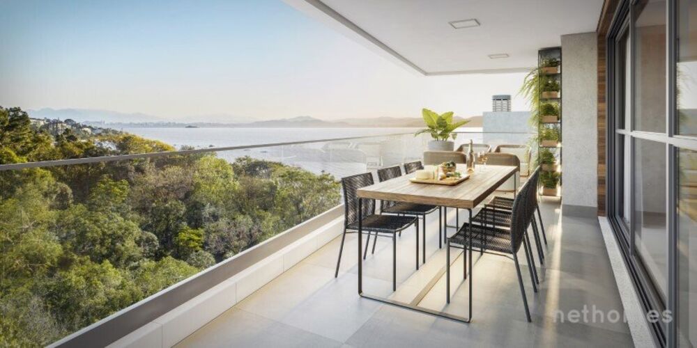 Apartamento à venda com 3 quartos, 176m² - Foto 2