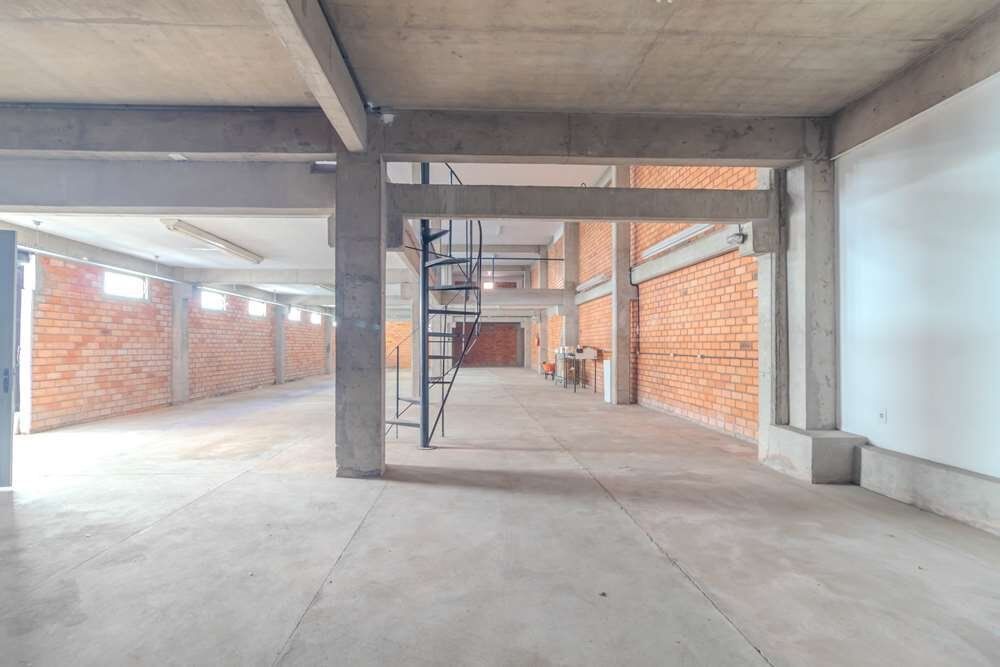 Imóvel Comercial Padrão à venda, 717m² - Foto 3
