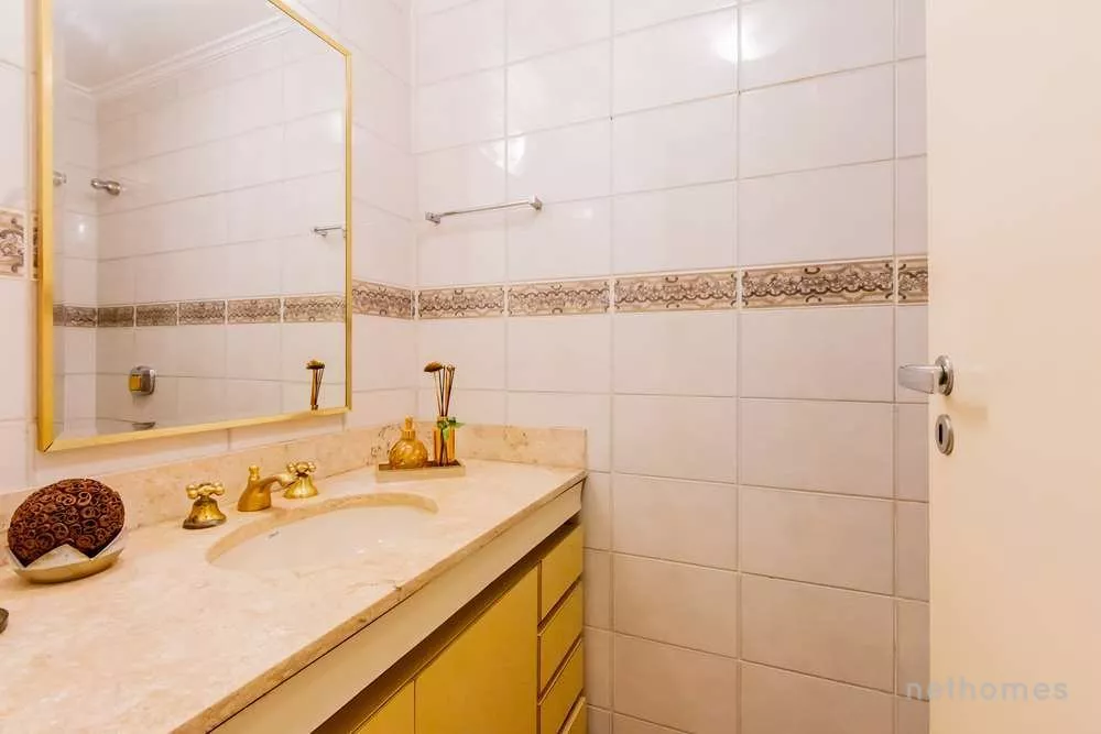 Apartamento à venda com 4 quartos, 165m² - Foto 19