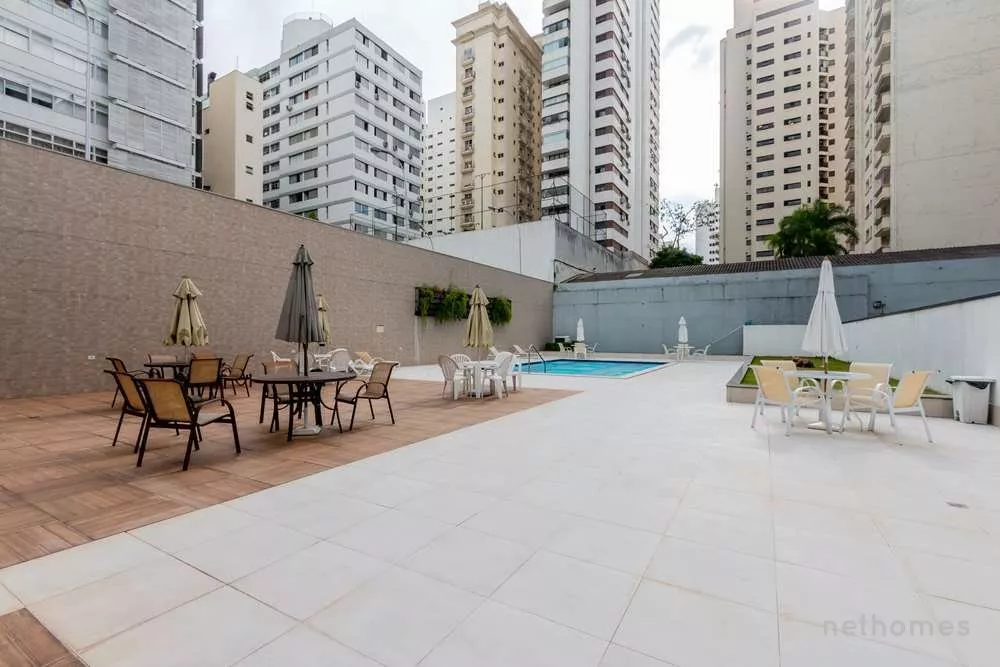 Apartamento à venda com 4 quartos, 165m² - Foto 4