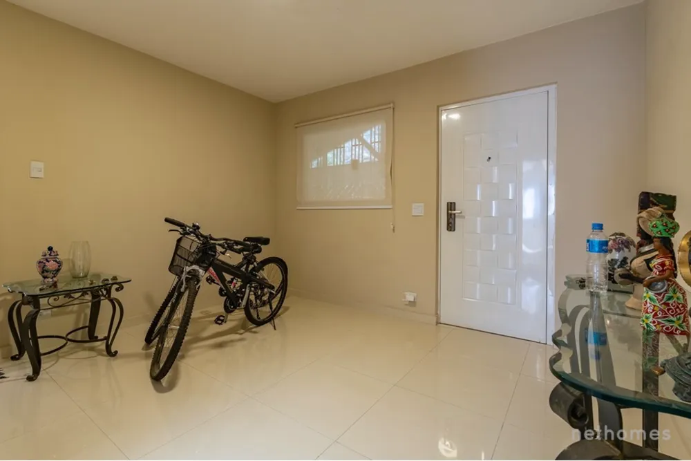 Casa, 3 quartos, 190 m² - Foto 1