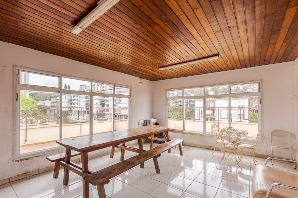 Apartamento à venda com 2 quartos, 75m² - Foto 9
