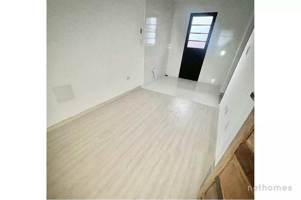 Apartamento à venda com 2 quartos, 39m² - Foto 2