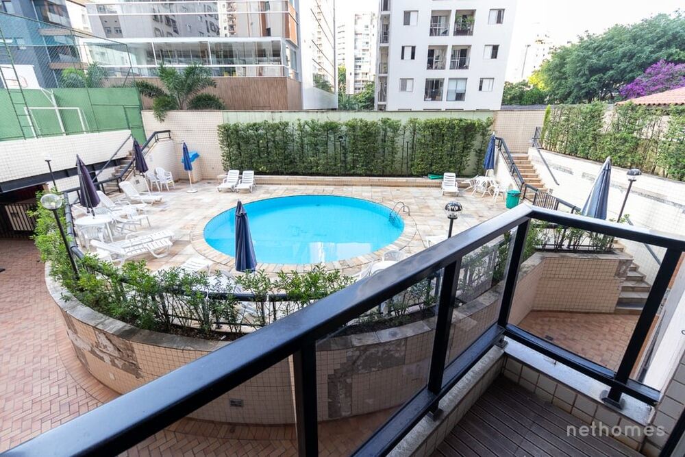 Apartamento à venda com 3 quartos, 76m² - Foto 2