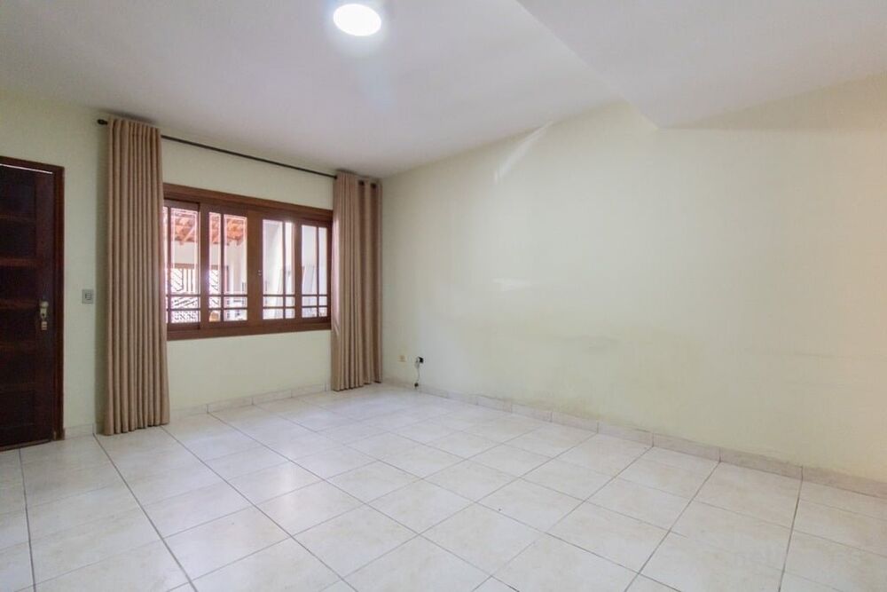 Casa à venda com 3 quartos, 142m² - Foto 5