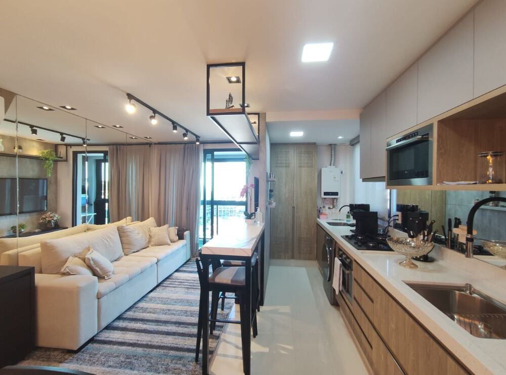Apartamento à venda com 2 quartos, 83m² - Foto 2