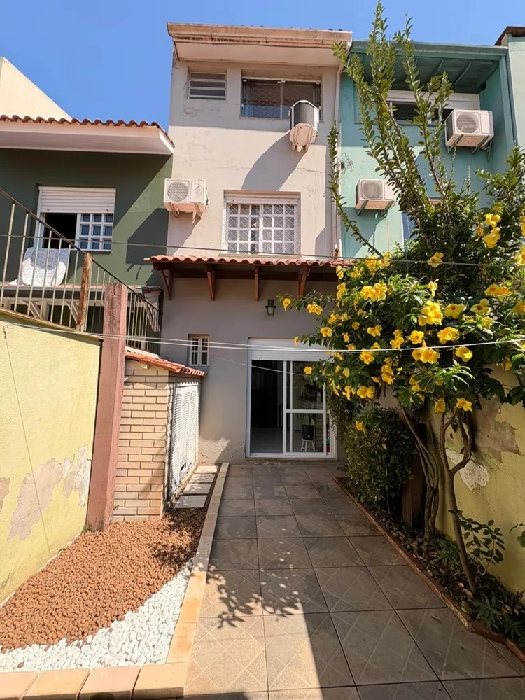 Casa, 3 quartos, 110 m² - Foto 1