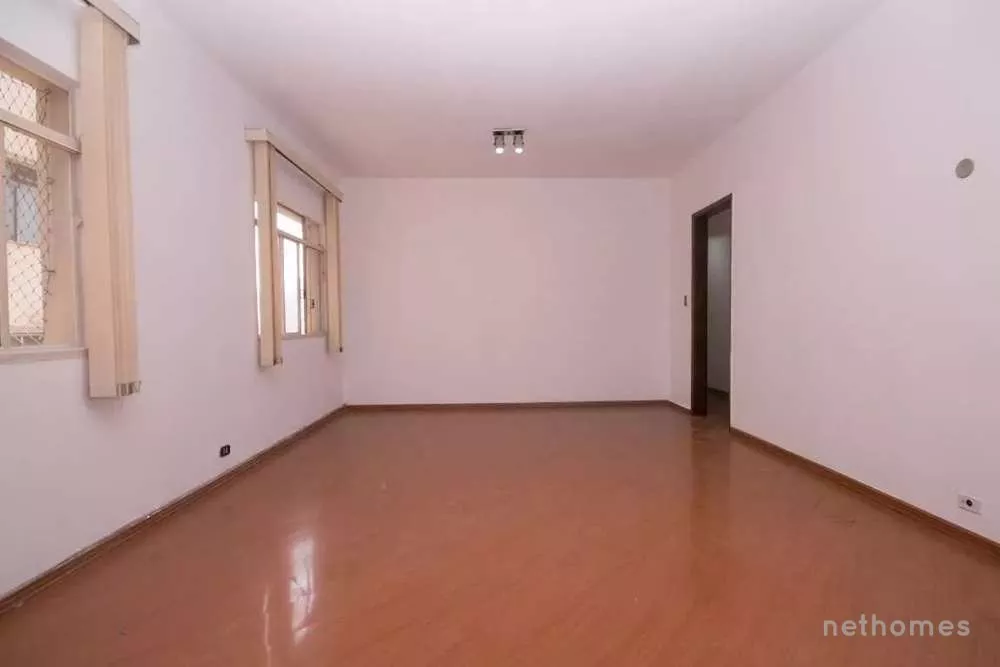 Apartamento à venda com 3 quartos, 143m² - Foto 4