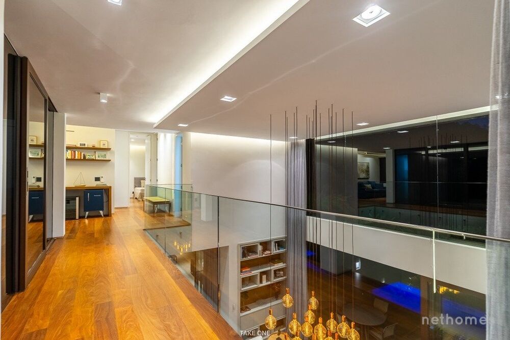Casa de Condomínio à venda com 4 quartos, 750m² - Foto 4