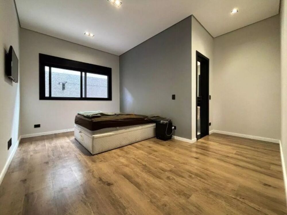 Casa de Condomínio à venda com 4 quartos, 231m² - Foto 5