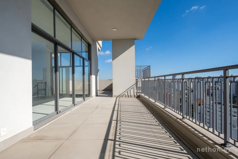 Cobertura, 4 quartos, 305 m² - Foto 2