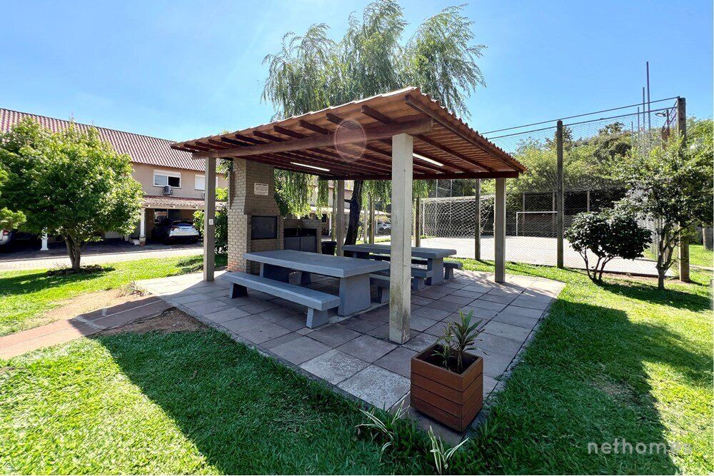 Casa à venda com 2 quartos, 103m² - Foto 3