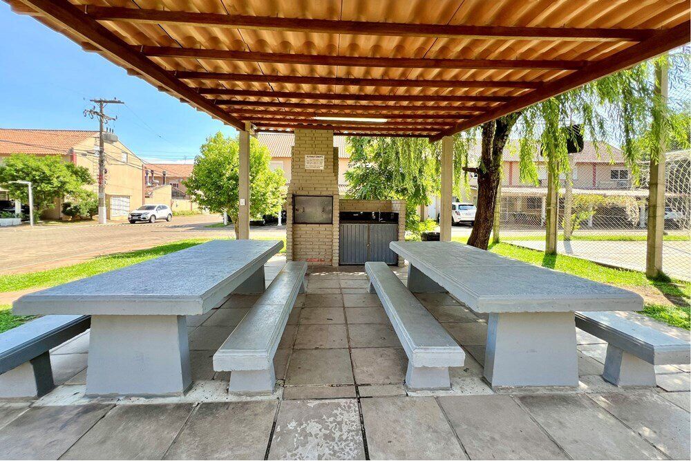 Casa à venda com 2 quartos, 103m² - Foto 4