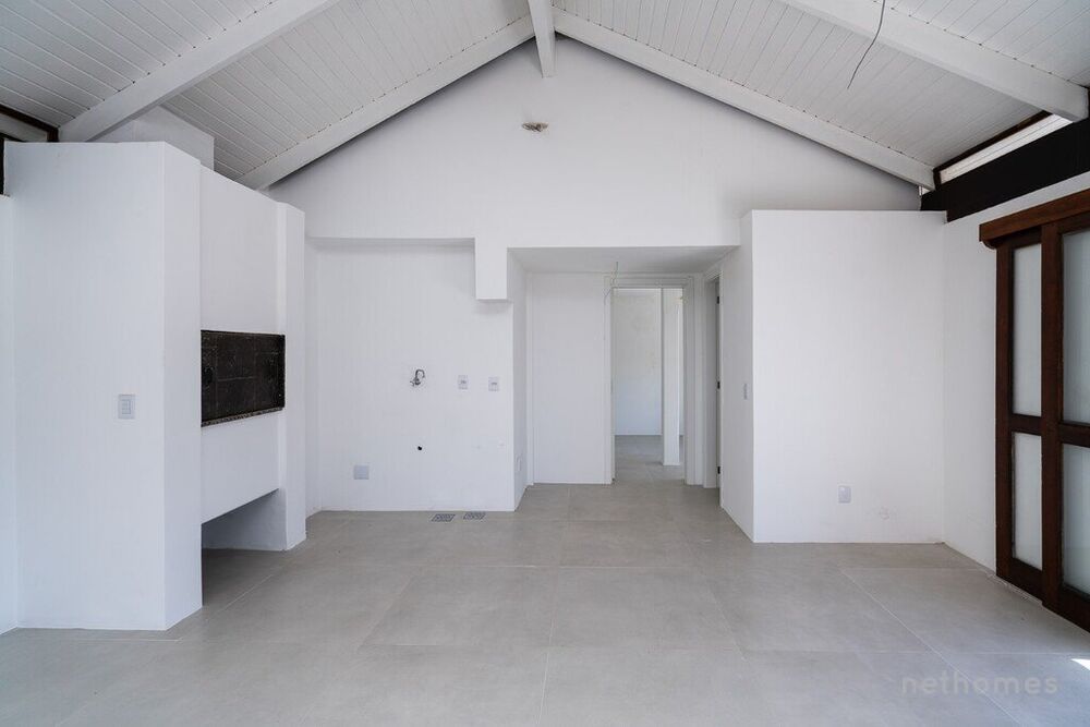 Cobertura à venda com 3 quartos, 244m² - Foto 1