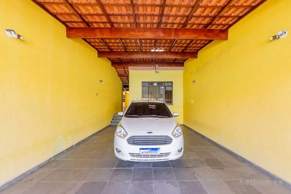 Casa à venda com 3 quartos, 100m² - Foto 3