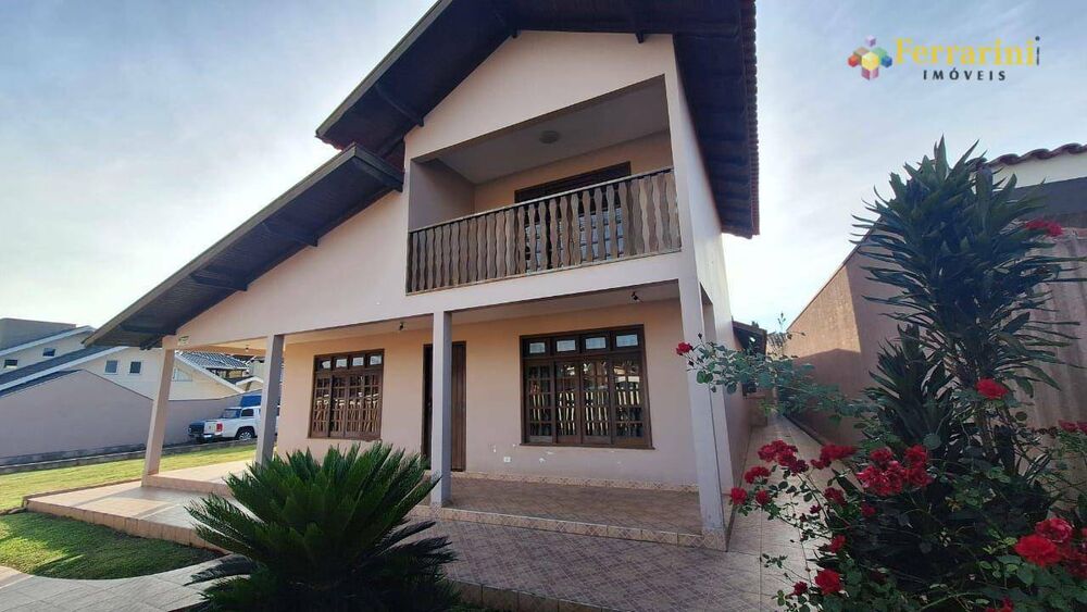 Casa, 3 quartos, 339 m² - Foto 3