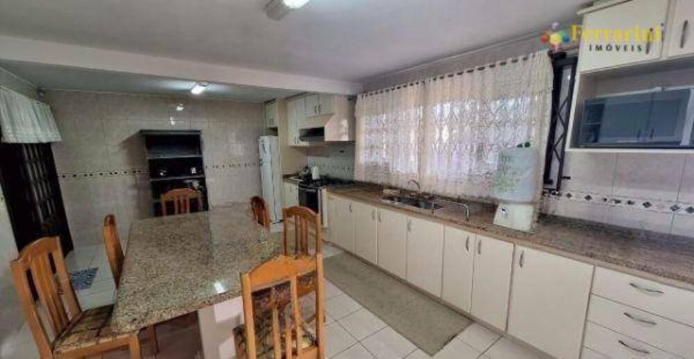 Casa, 3 quartos, 339 m² - Foto 6