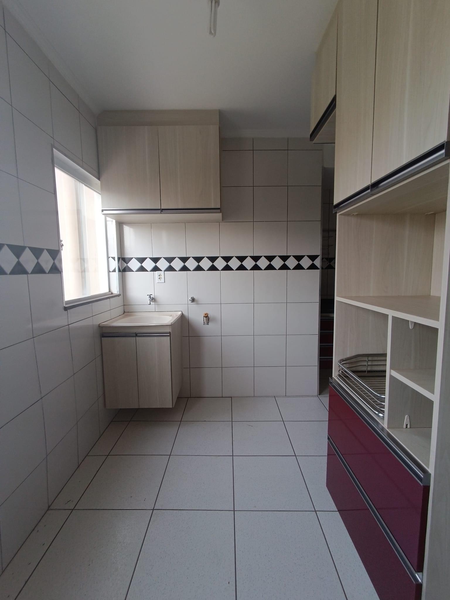 Apartamento à venda com 2 quartos, 72m² - Foto 1