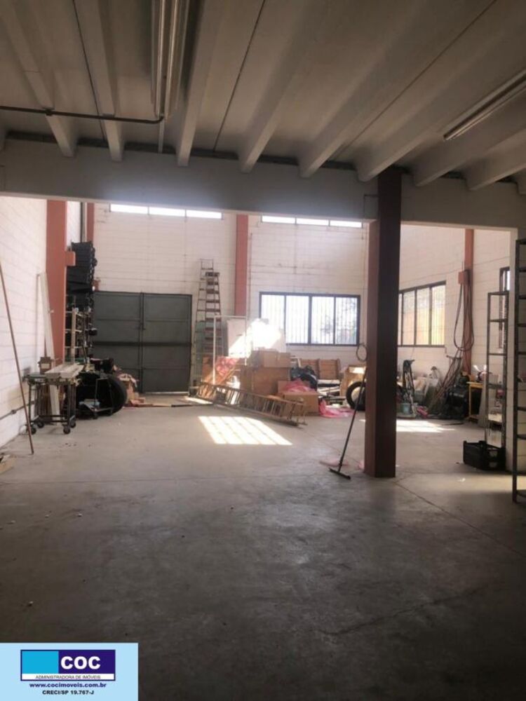 Prédio Inteiro, 200 m² - Foto 1