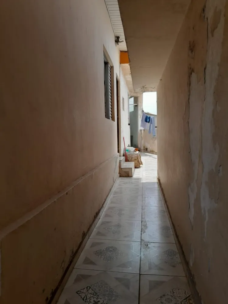 Casa, 2 quartos, 225 m² - Foto 3