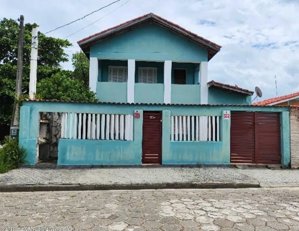 Casa, 4 quartos, 242 m² - Foto 1