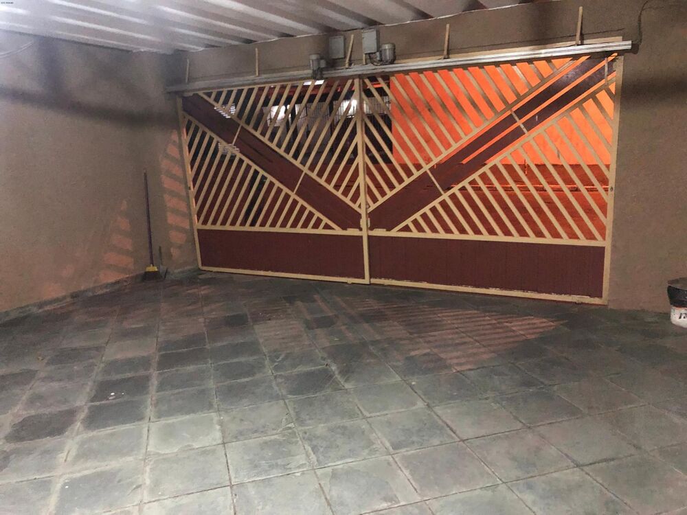 Casa, 3 quartos, 184 m² - Foto 2