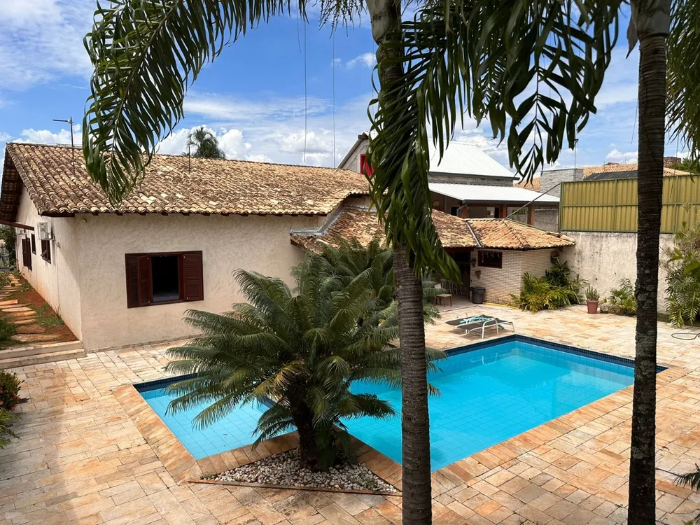 Casa, 4 quartos, 420 m² - Foto 1