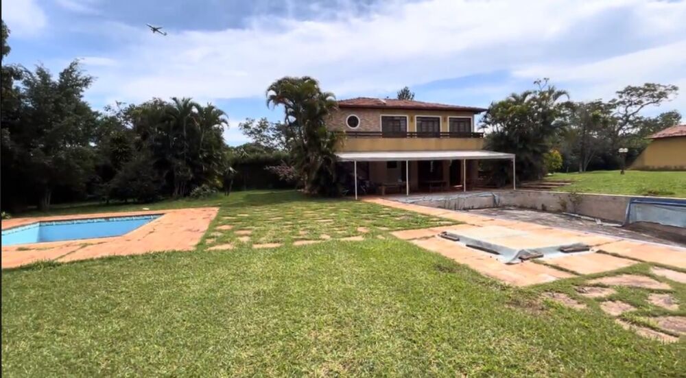 Chácara à venda com 4 quartos, 10000m² - Foto 3