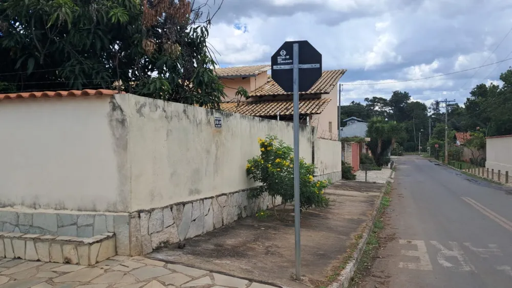 Casa, 3 quartos, 220 m² - Foto 1