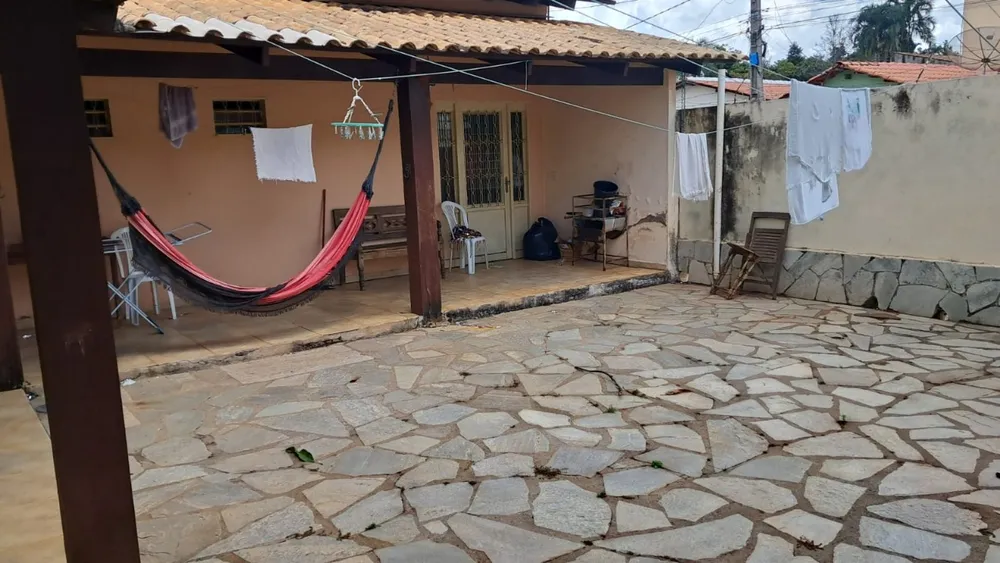 Casa, 3 quartos, 220 m² - Foto 1