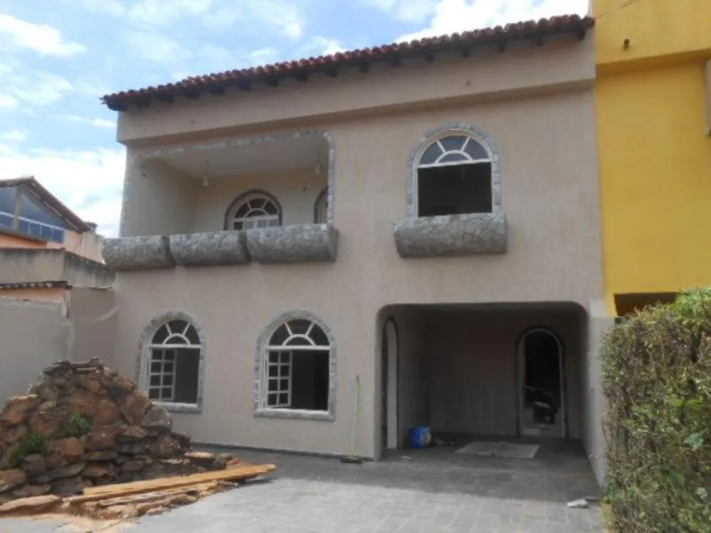 Casa, 3 quartos, 206 m² - Foto 2