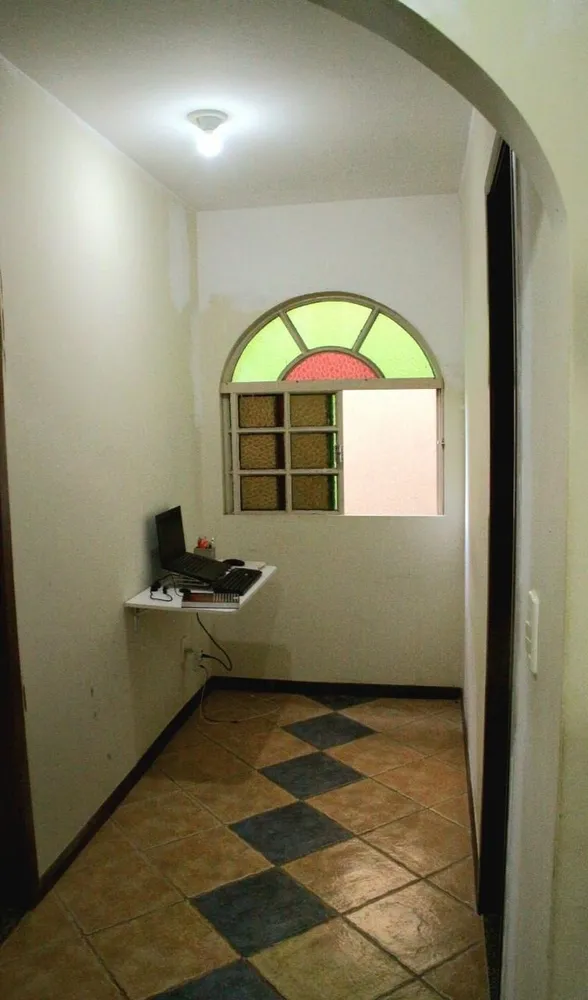 Casa, 3 quartos, 206 m² - Foto 4