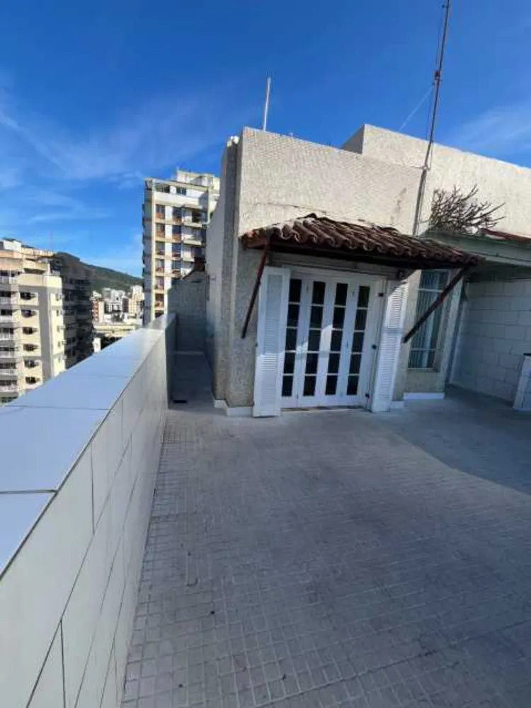 Cobertura, 3 quartos, 130 m² - Foto 2