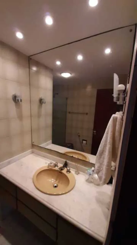 Apartamento, 3 quartos, 160 m² - Foto 1