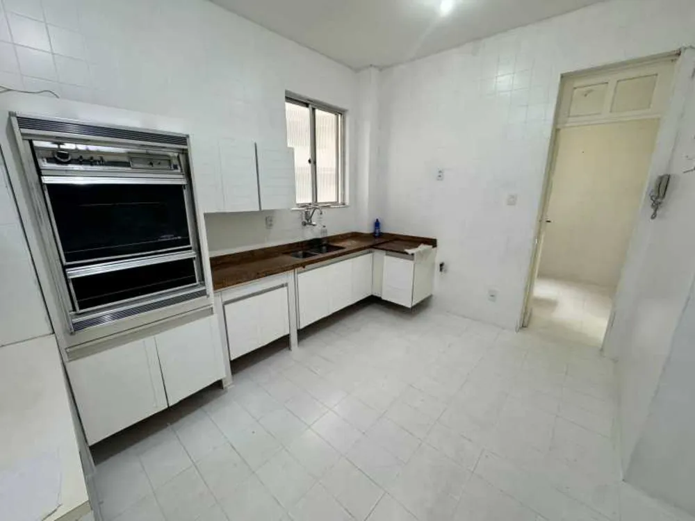 Apartamento, 3 quartos, 140 m² - Foto 3