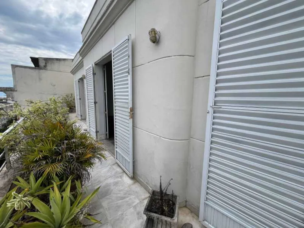 Cobertura, 4 quartos, 210 m² - Foto 2
