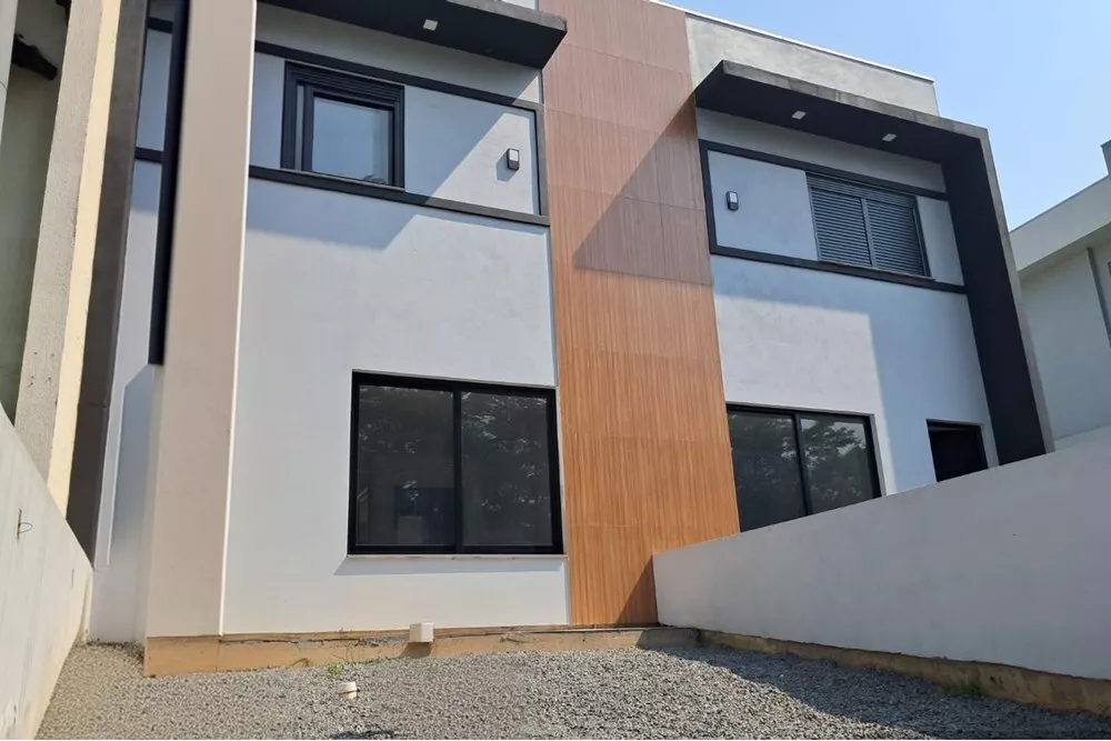 Casa à venda com 2 quartos, 110m² - Foto 6