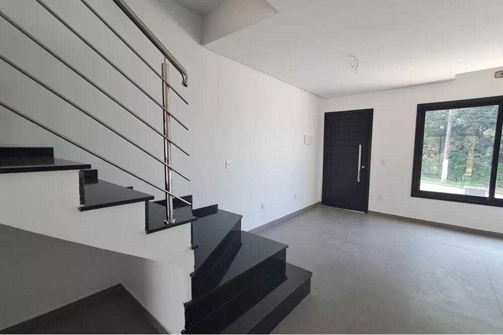 Casa à venda com 2 quartos, 110m² - Foto 8